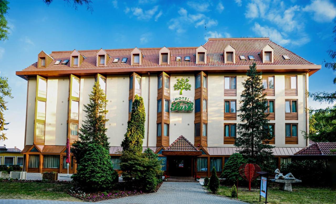 พาร์คโฮเต็ล กีล่า Hotel ยูลา ภายนอก รูปภาพ